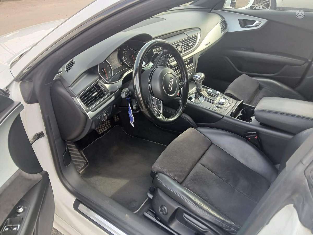 Audi A7 - 5