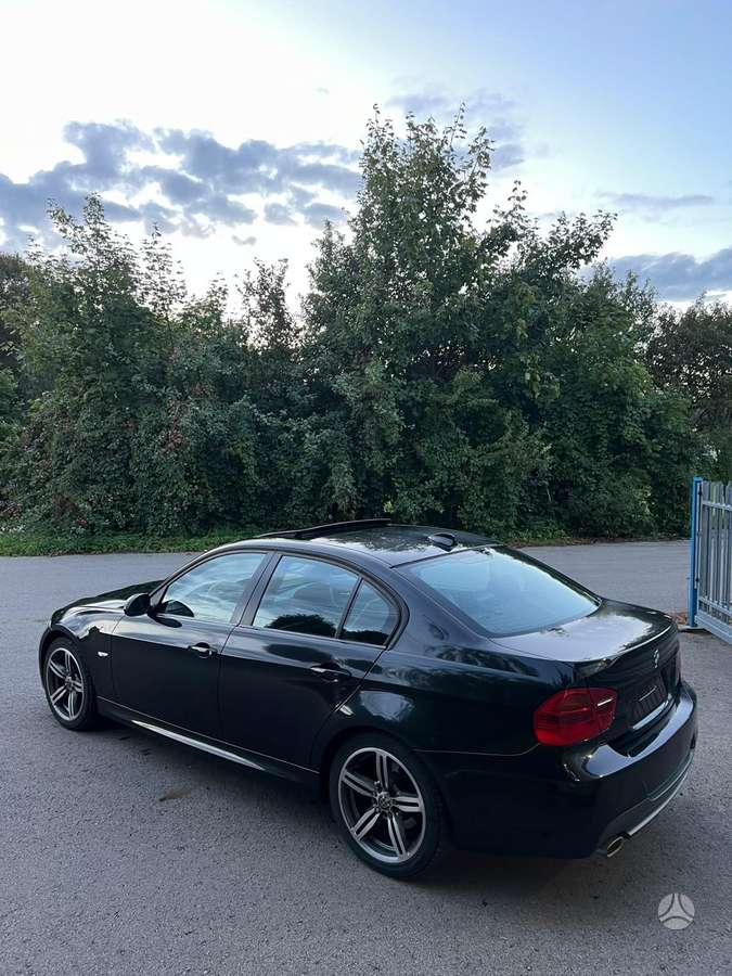 BMW 318 - 9