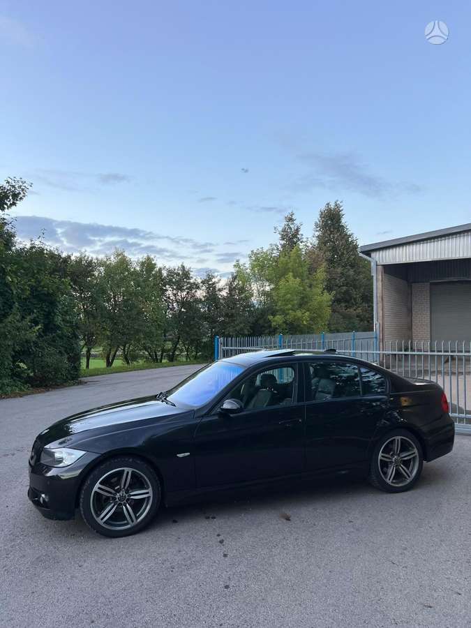 BMW 318 - 8