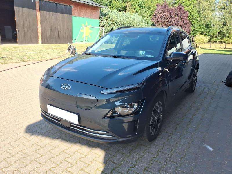Hyundai Kona - 1