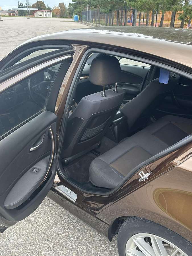 BMW 116, 2.0 l., Хэтчбек