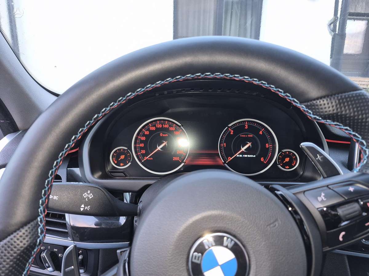 BMW X5 - 12