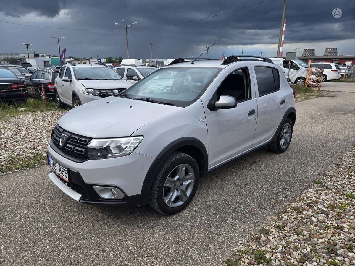 Dacia Sandero - 1