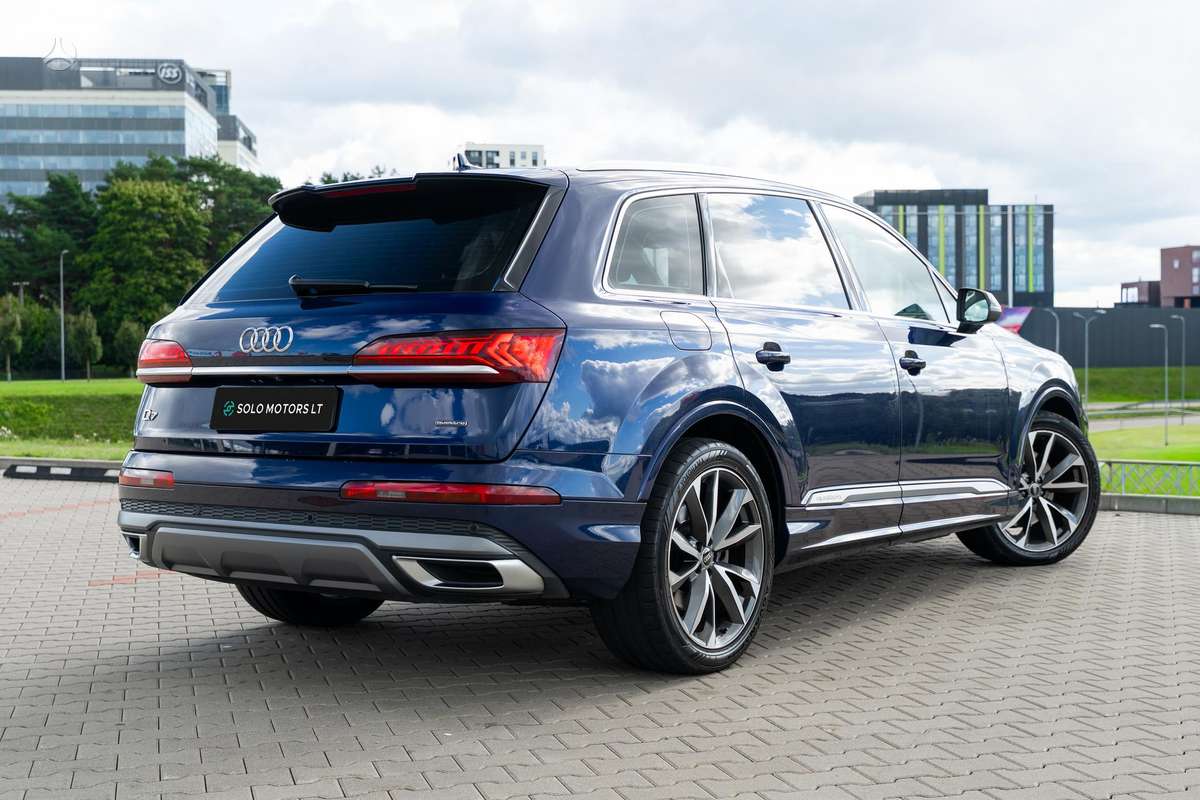 Audi Q7 - 4