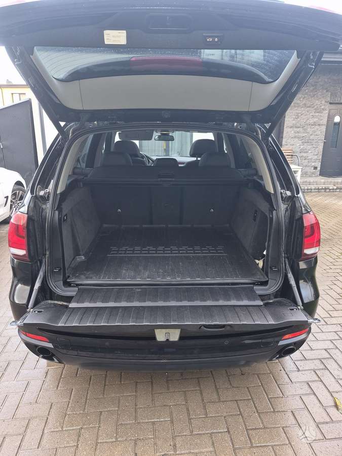 BMW X5 - 6