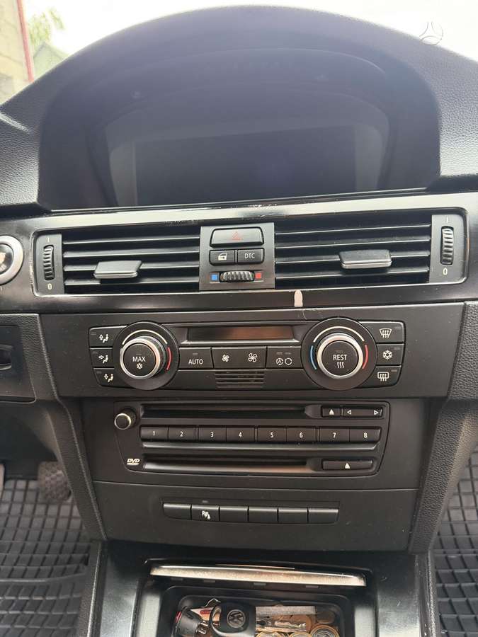 BMW 320 - 8