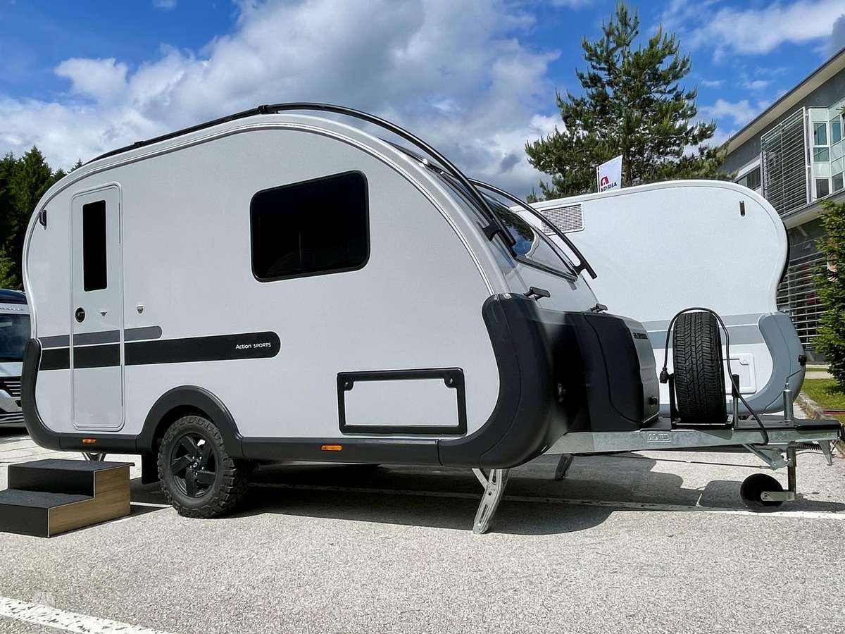 Adria Action Sport 391 LH, caravans