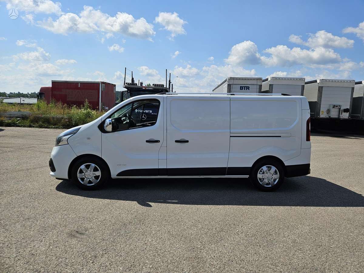 Renault Trafic - 2