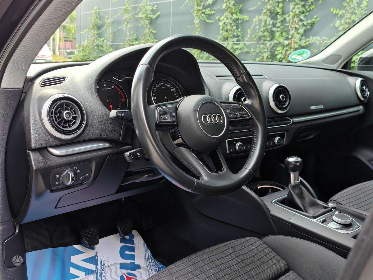 Audi A3, Хэтчбек