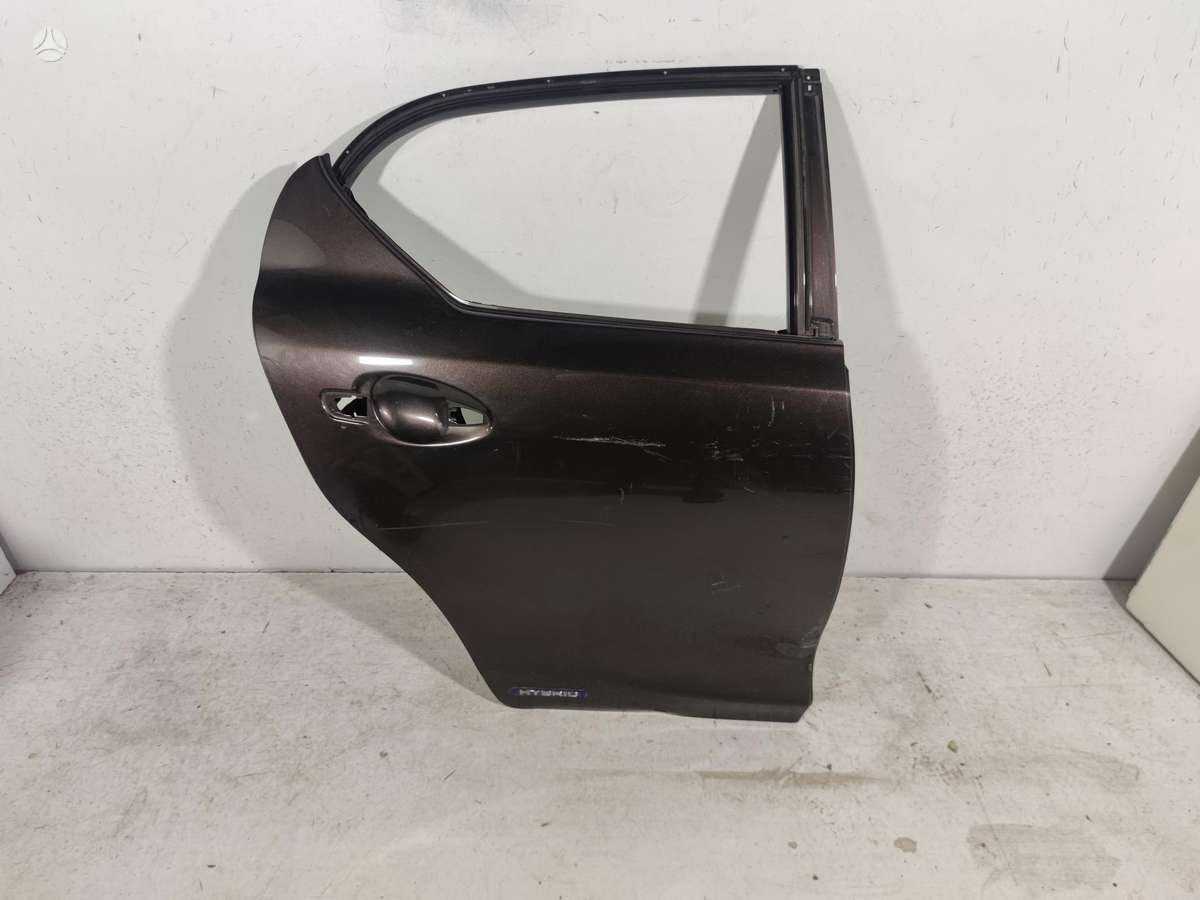 Lexus CT 200h двери