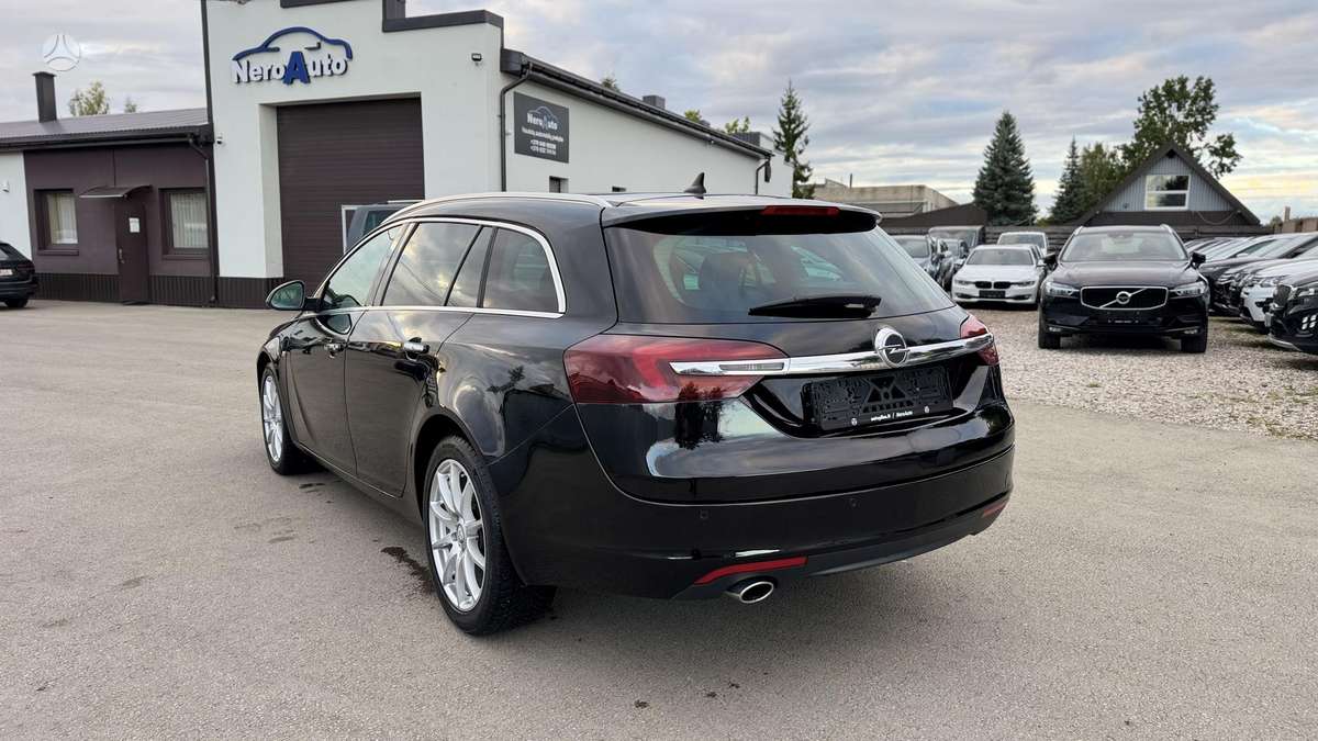 Opel Insignia - 8
