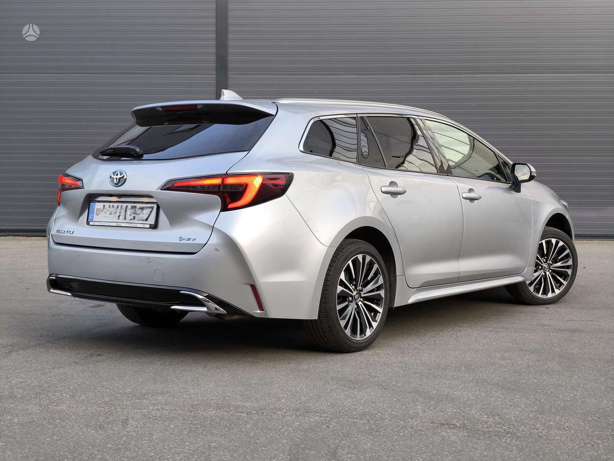 Toyota Corolla - 3