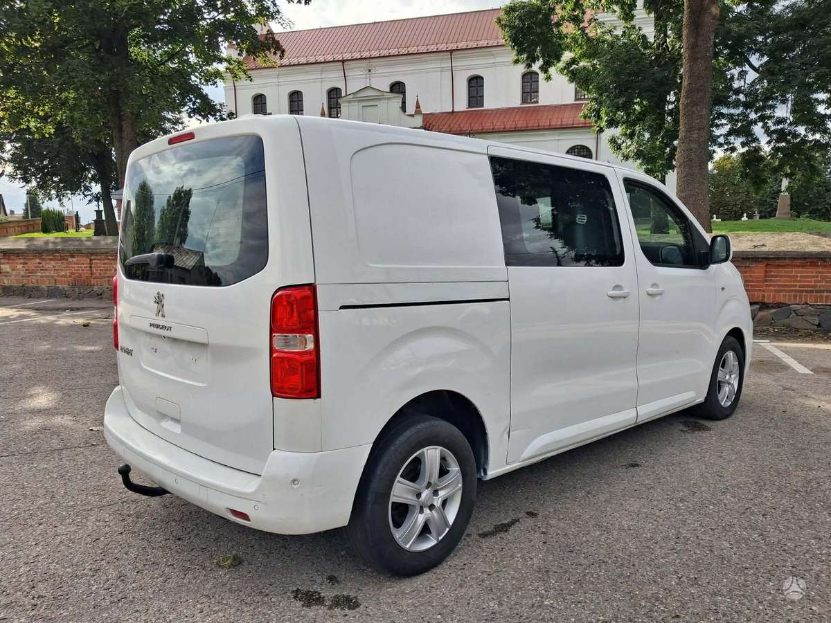 Peugeot Expert - 8