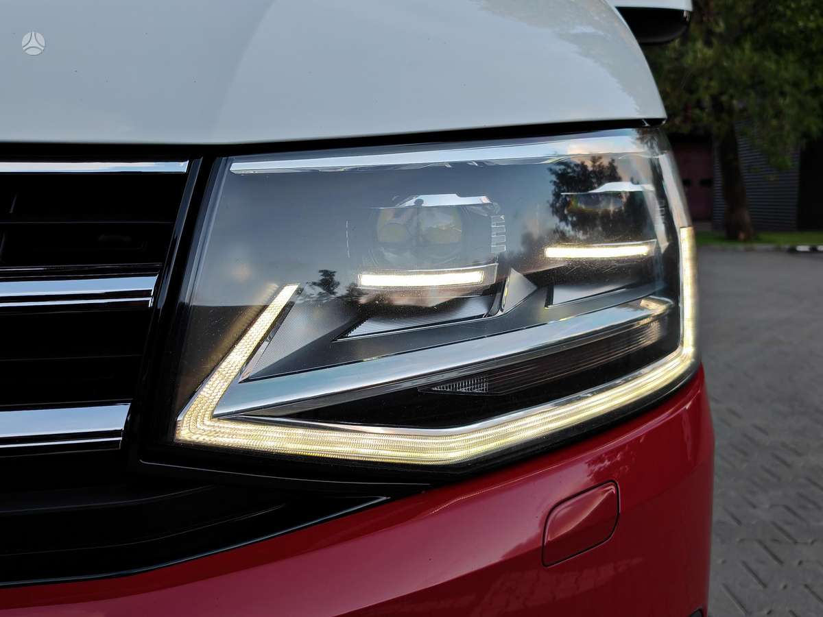 Volkswagen Multivan, 2.0 l., Минивэн