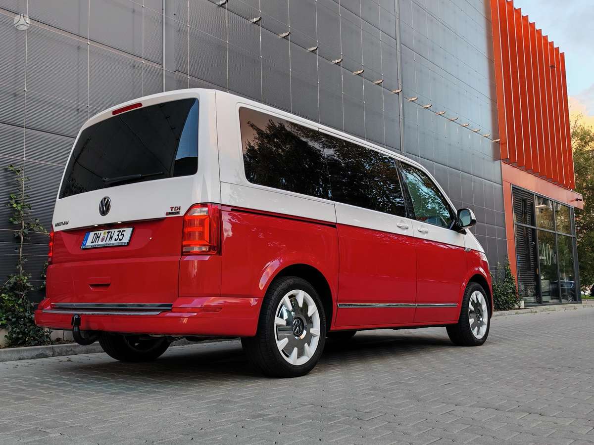 Volkswagen Multivan - 12