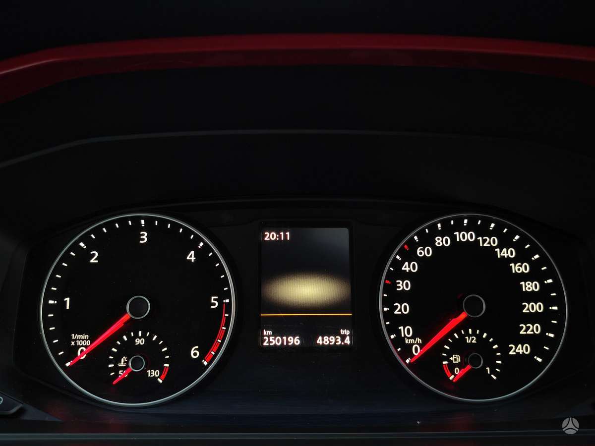 Volkswagen Multivan, 2.0 l., Минивэн