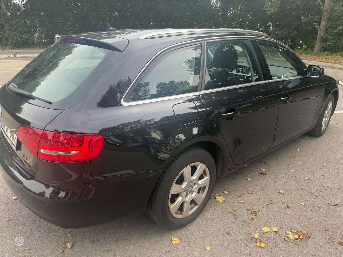 Audi A4, 2.0 l., Универсал