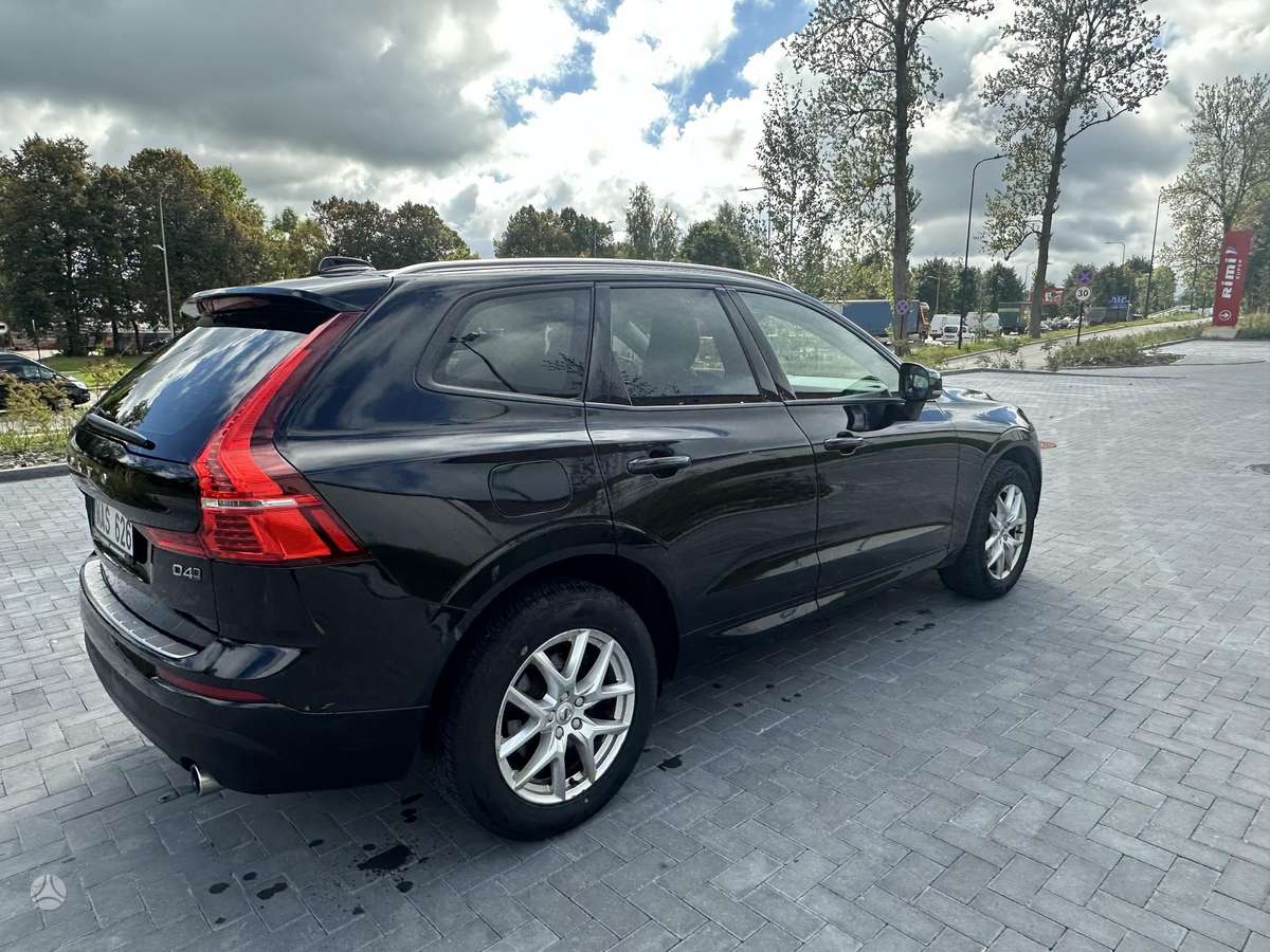 Volvo XC60 - 2