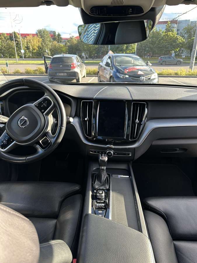 Volvo XC60 - 10
