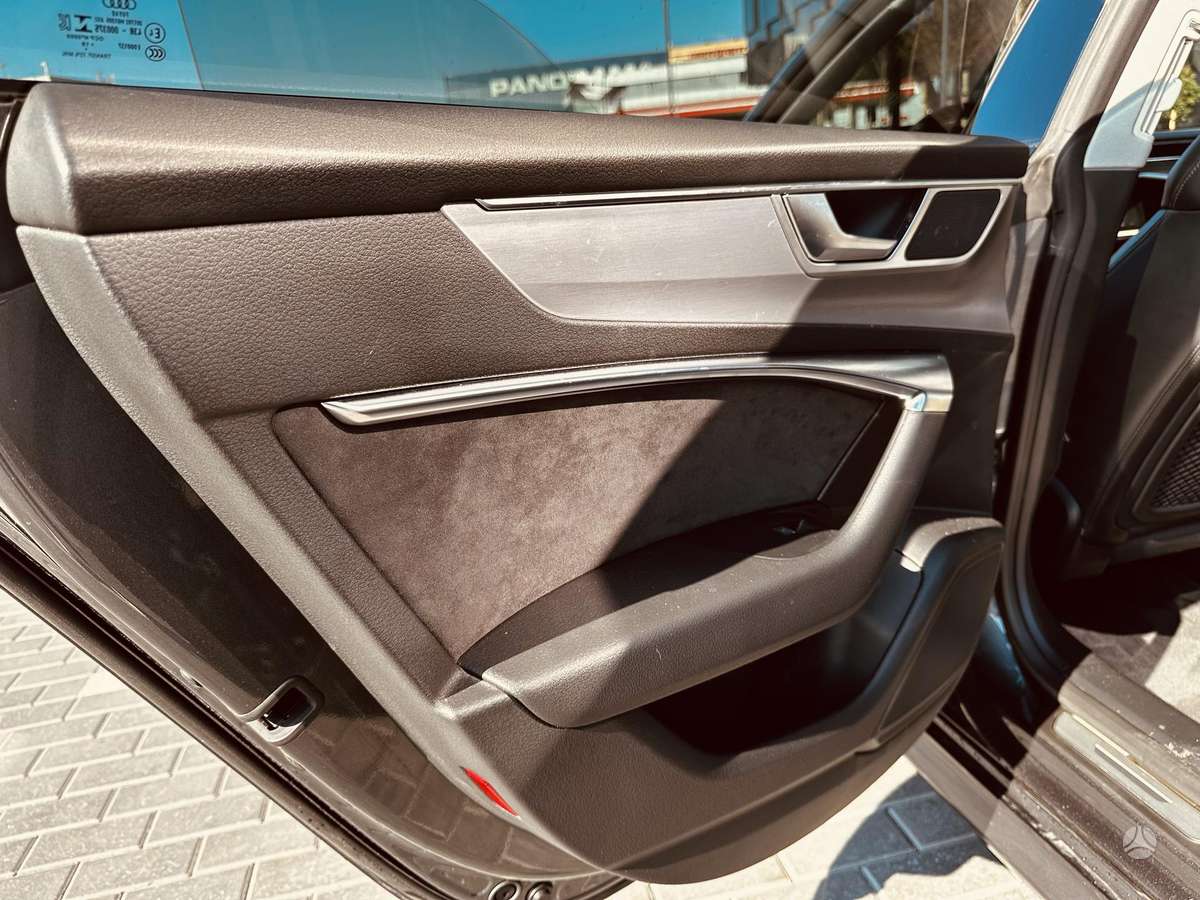 Audi A7 - 4