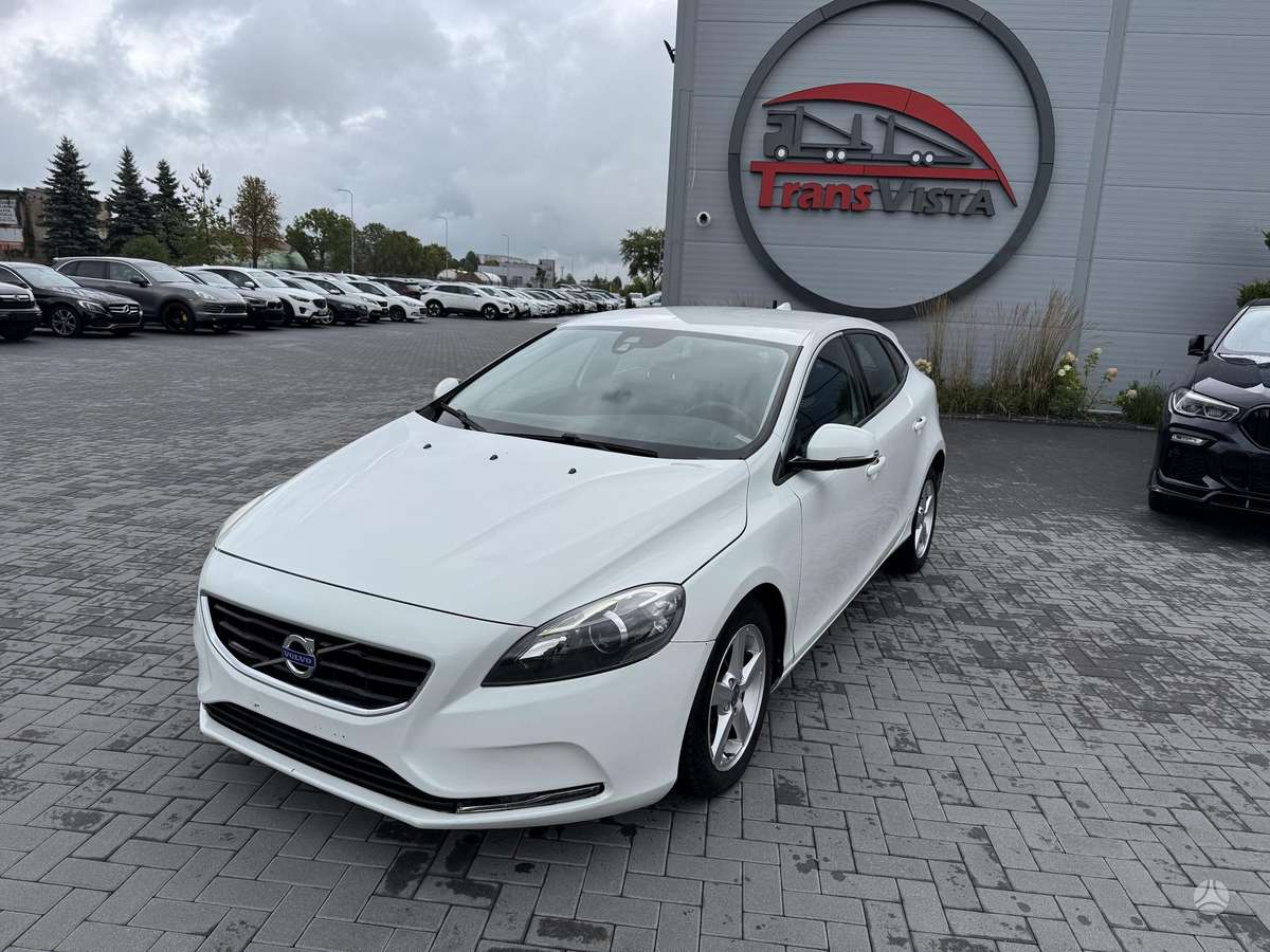 Volvo V40 - 1