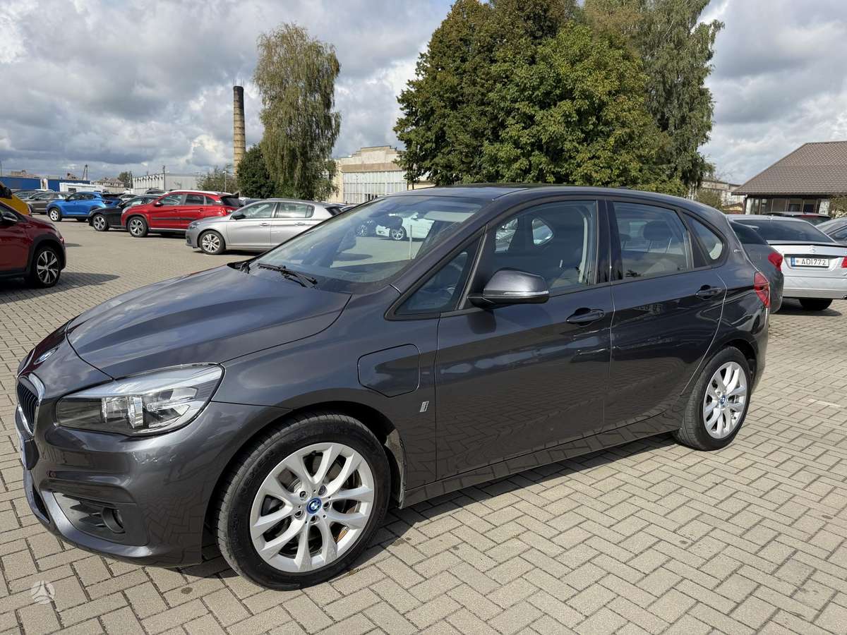 BMW 225 Active Tourer - 5