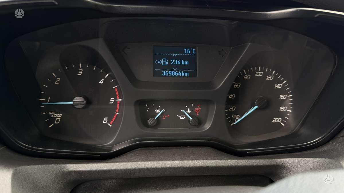 Ford Transit - 12