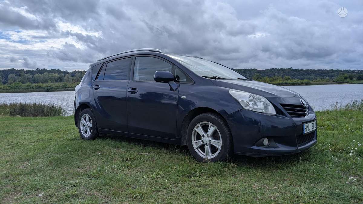 Toyota Verso - 2