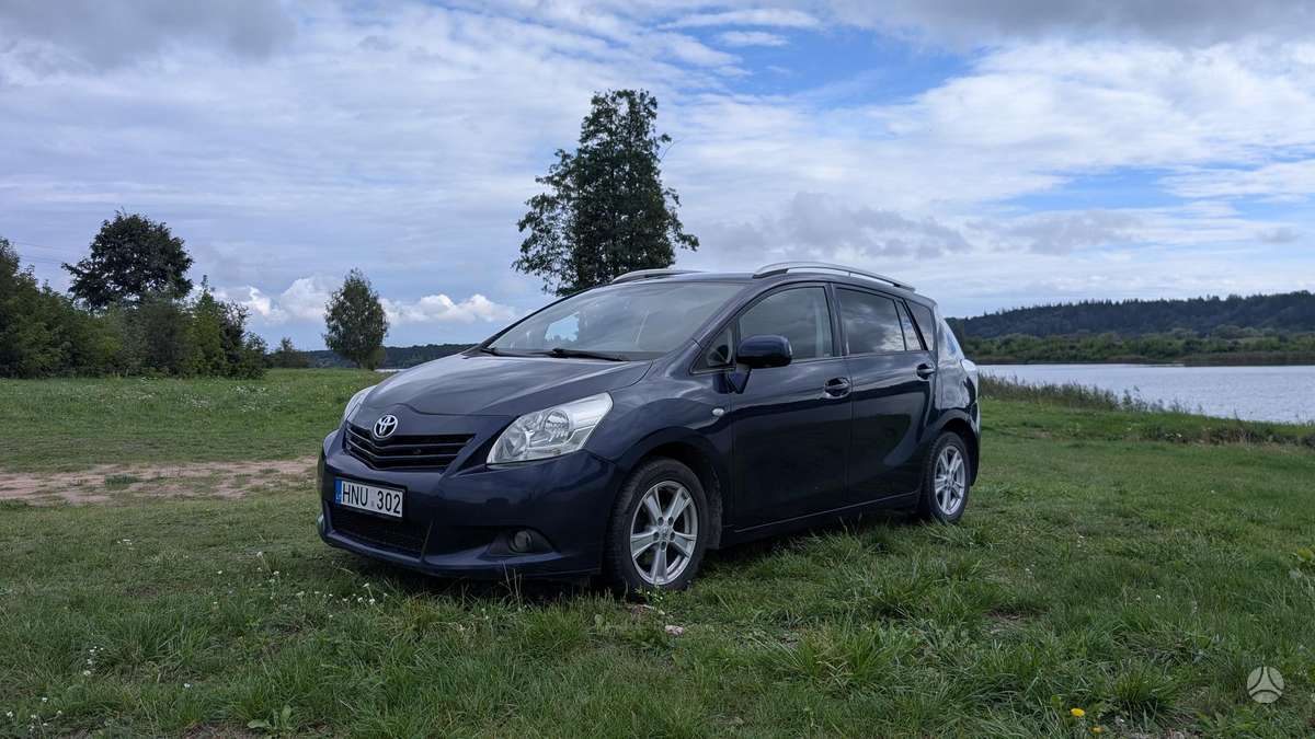 Toyota Verso - 5