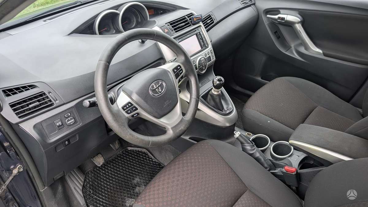 Toyota Verso - 6