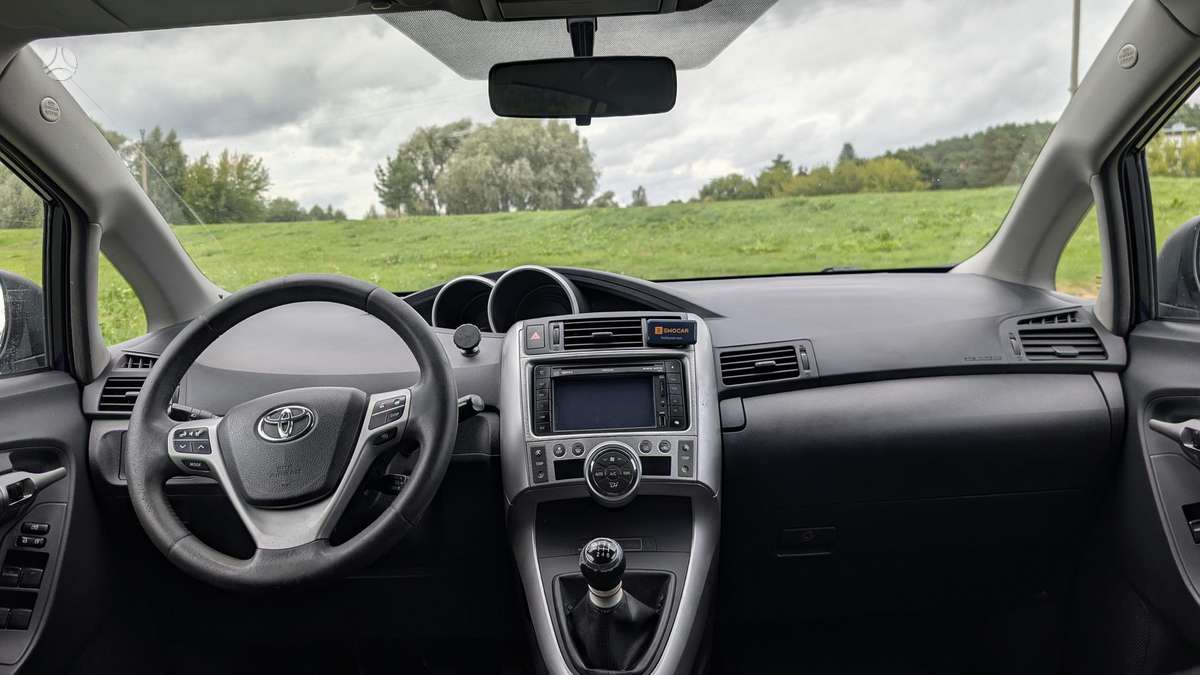 Toyota Verso - 8