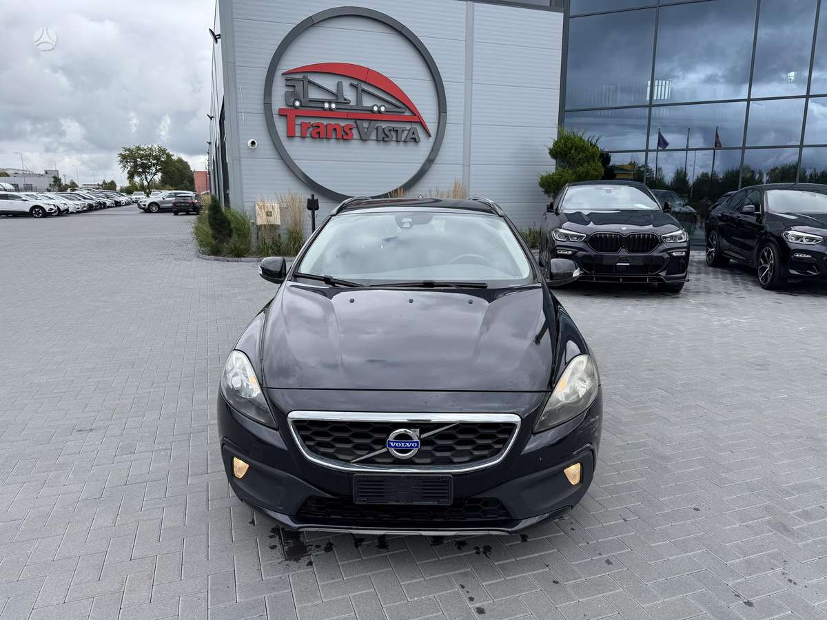 Volvo V40 Cross Country - 6