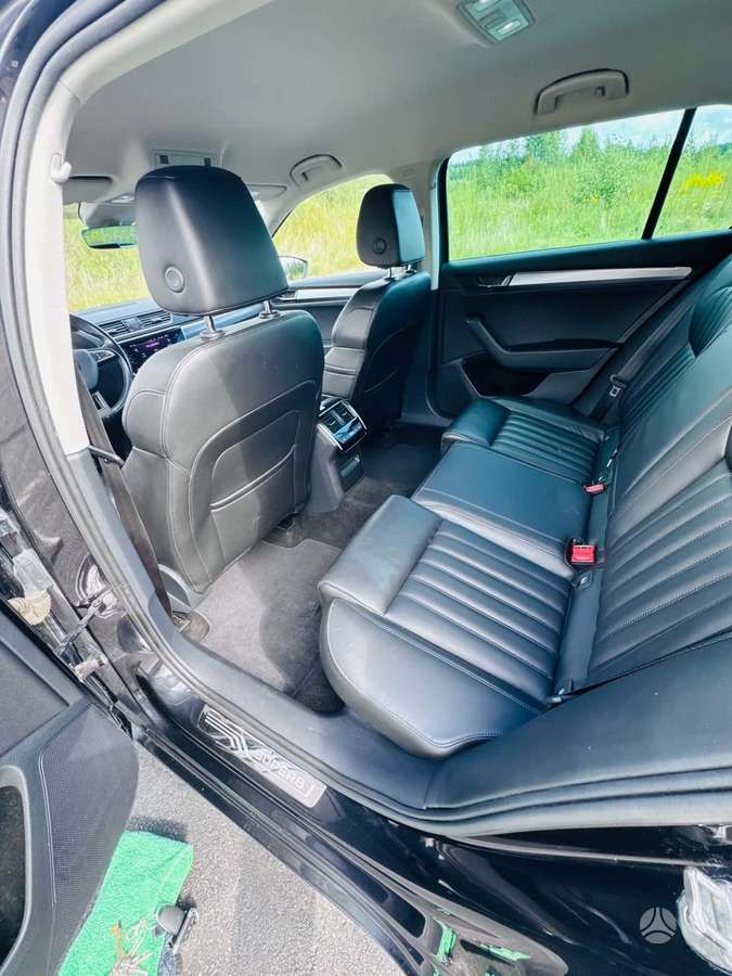 Skoda Superb, 2.0 l., wagon