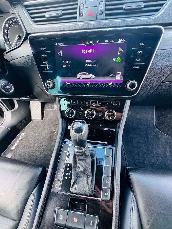 Skoda Superb, 2.0 l., Универсал