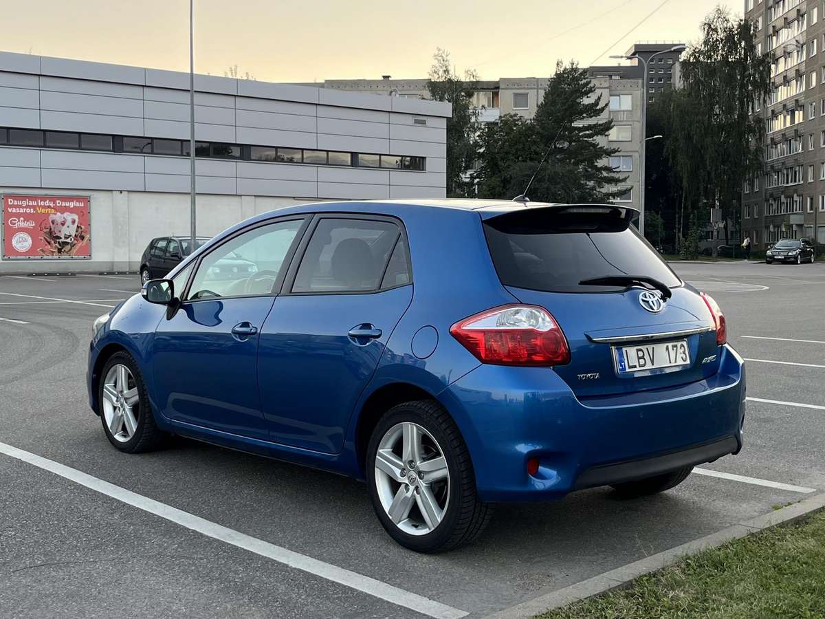 Toyota Auris - 3