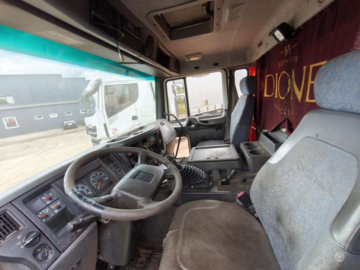 Volvo FL180, шасси