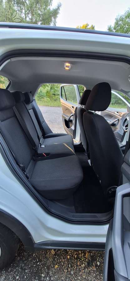 Volkswagen T-Cross - 11