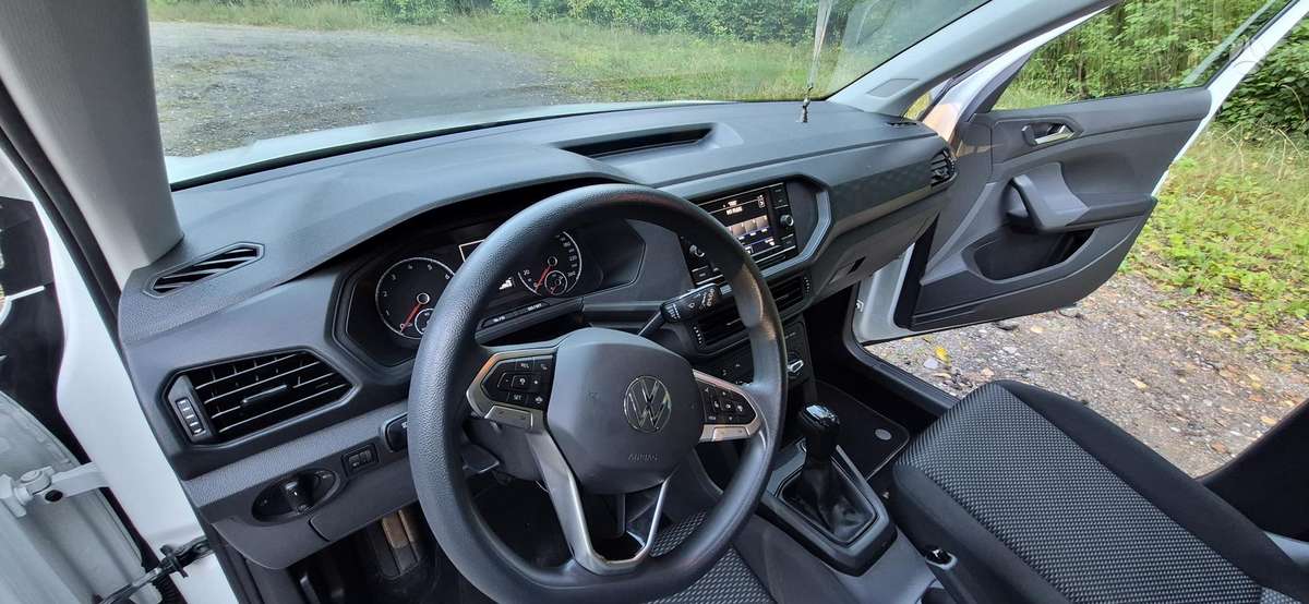 Volkswagen T-Cross - 8
