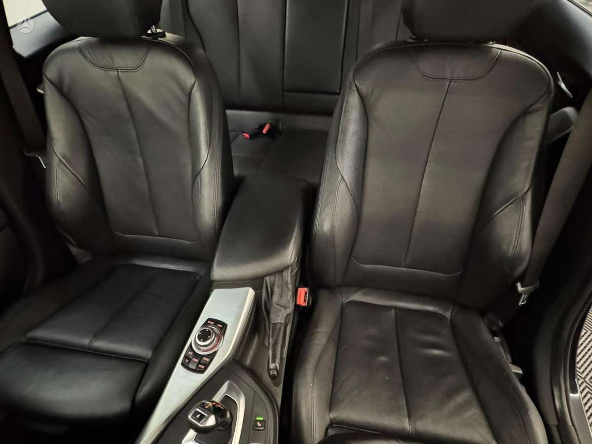 BMW 120, 2.0 l., Хэтчбек