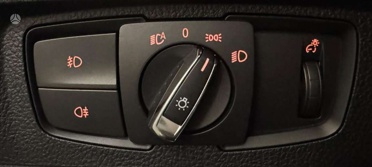 BMW 120, 2.0 l., Хэтчбек