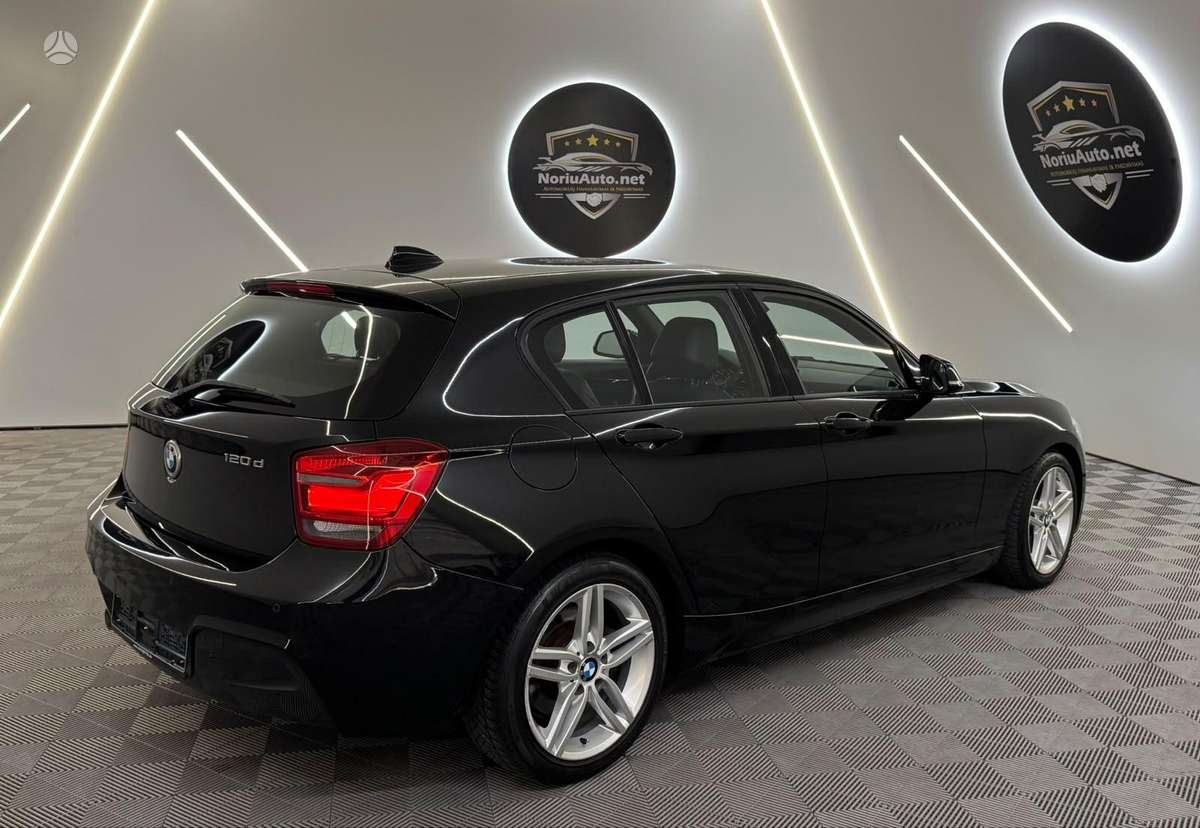BMW 120, 2.0 l., Хэтчбек