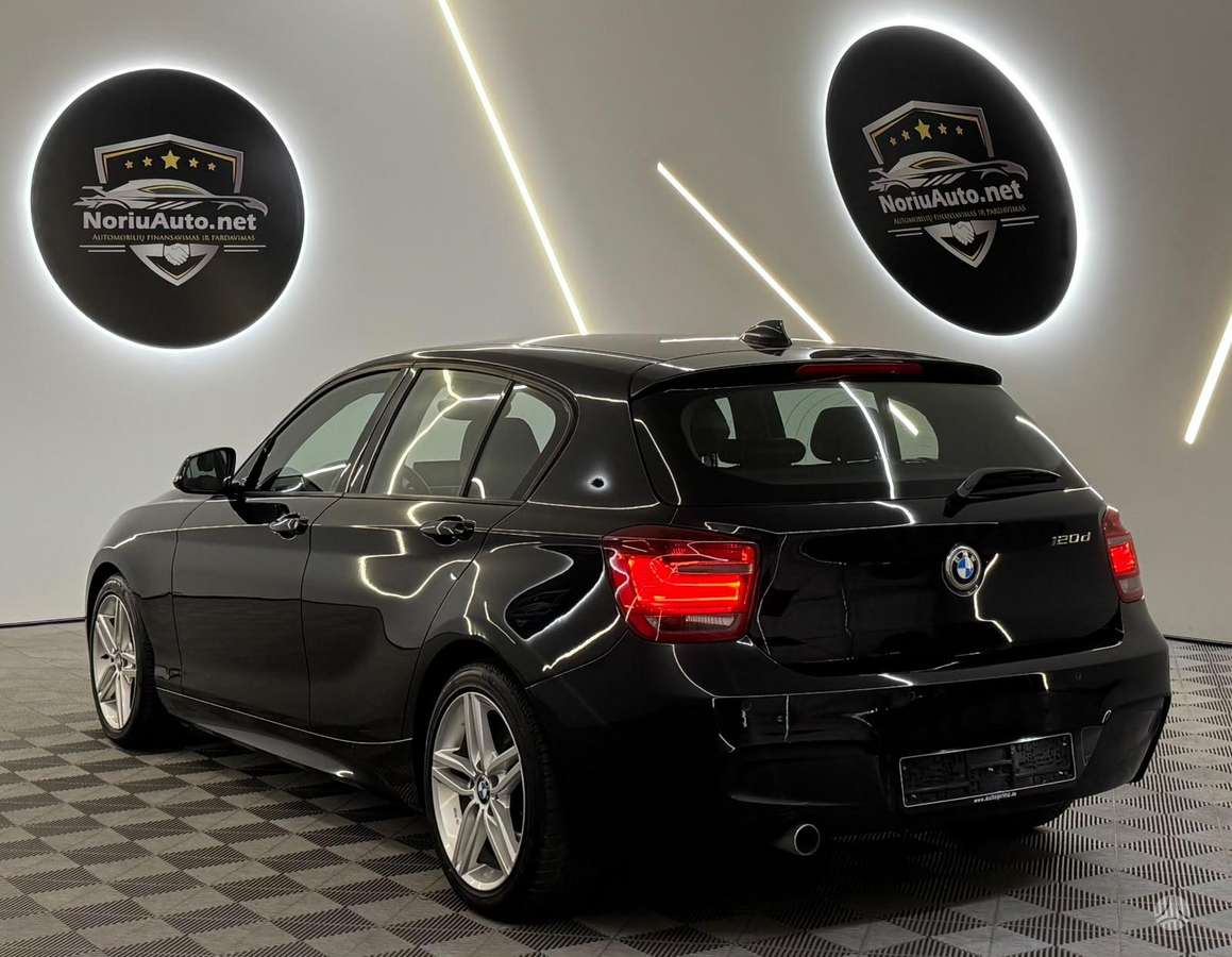 BMW 120, 2.0 l., Хэтчбек