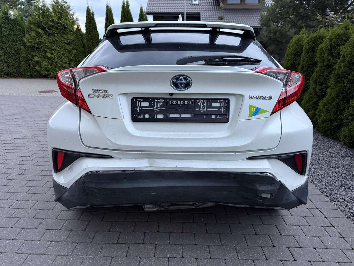 Toyota C-HR - 6