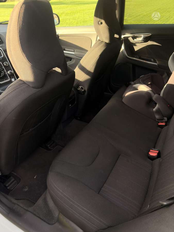 Volvo V60 - 8
