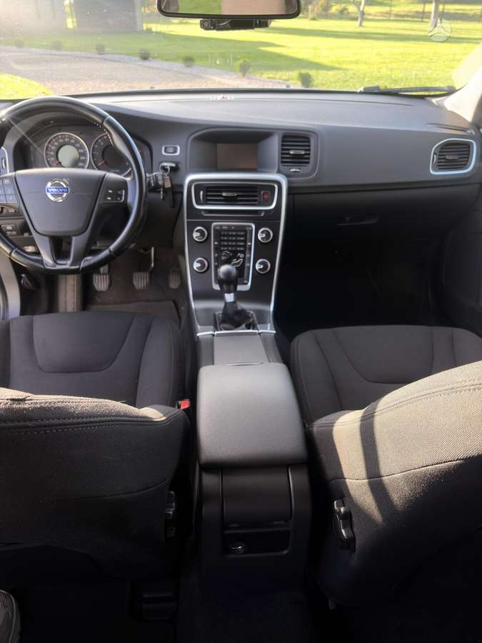 Volvo V60, 2.0 l., Универсал
