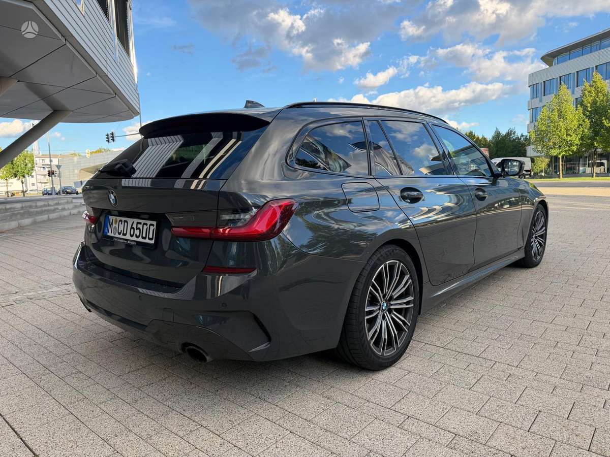 BMW 330, 3.0 l., Универсал