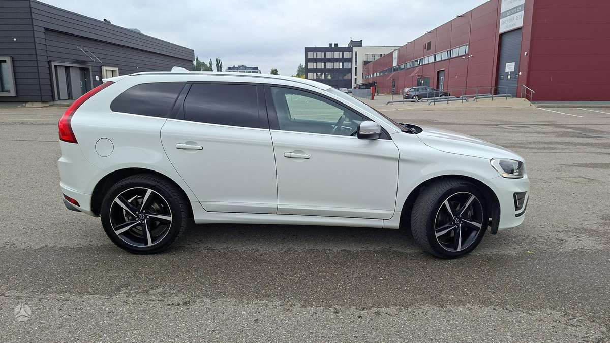 Volvo XC60 - 4