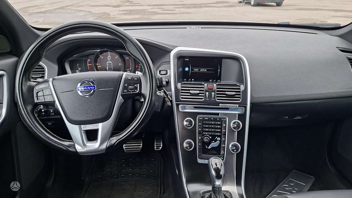 Volvo XC60 - 11