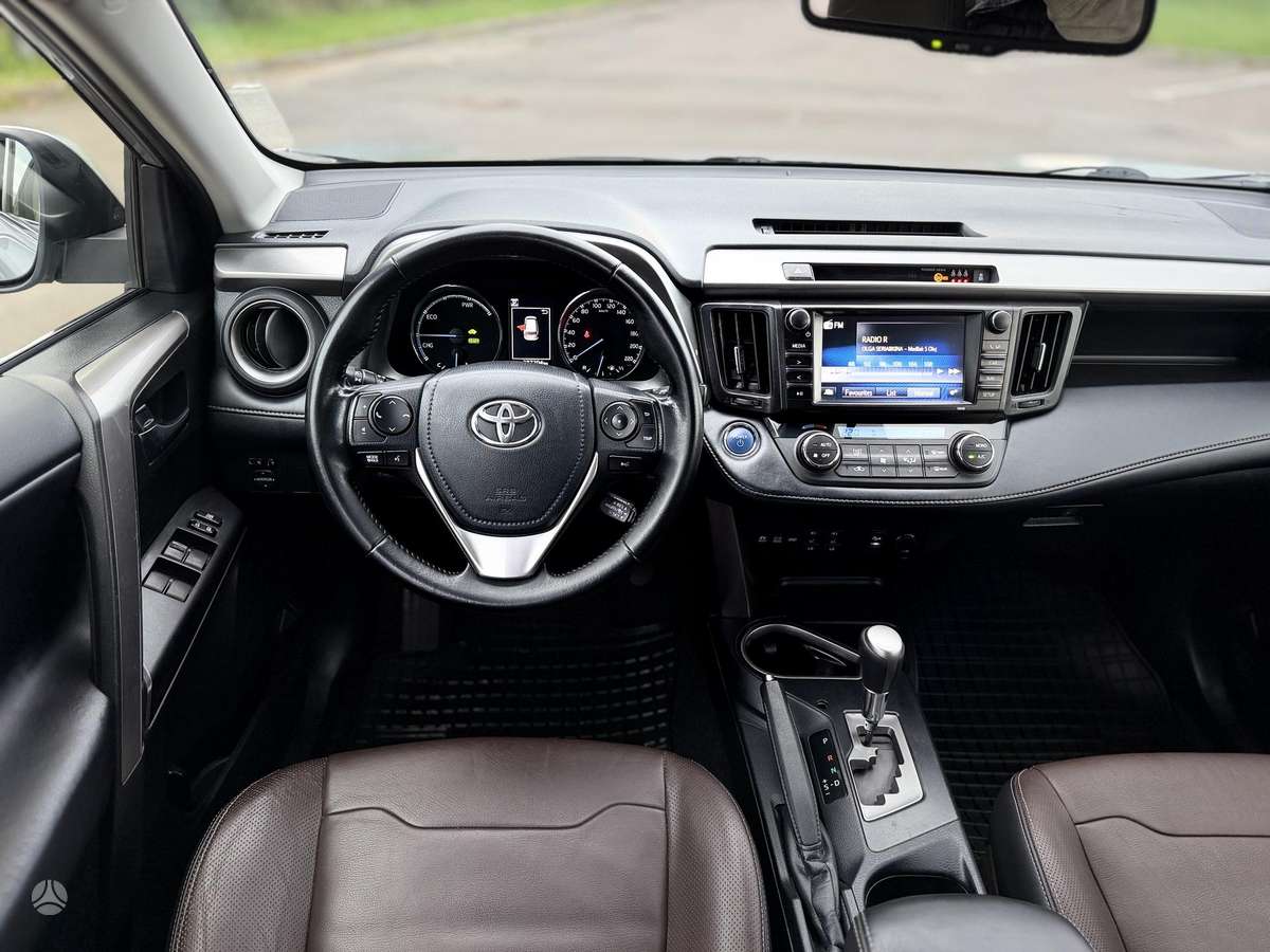 Toyota RAV4 - 12