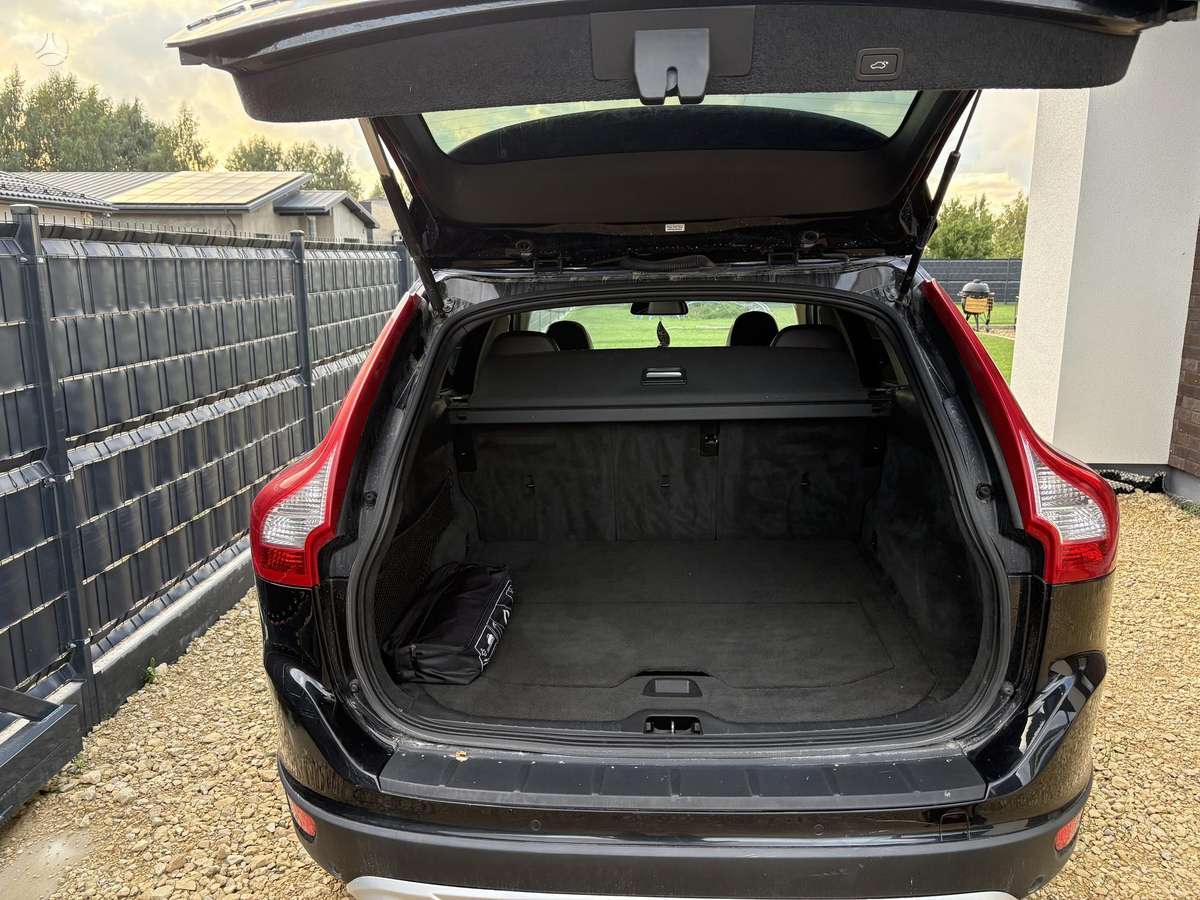 Volvo XC60 - 10